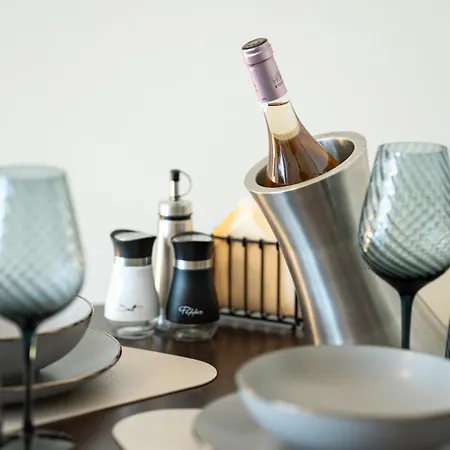 شقة Old Tsimiski Boutique Msliving سالونيك