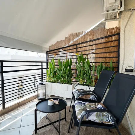 Old Tsimiski Boutique Msliving شقة