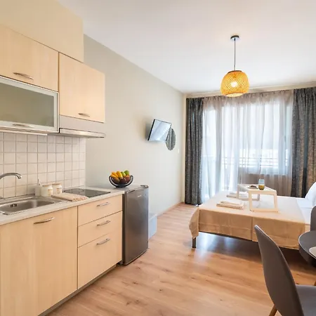 Old Tsimiski Boutique Msliving アパート *